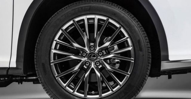 2017 Lexus RX 200t F Sport  第2張相片