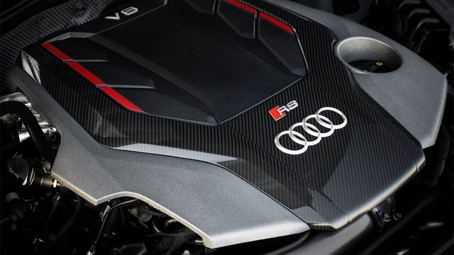 2022 Audi A5 Coupe RS5  第10張相片