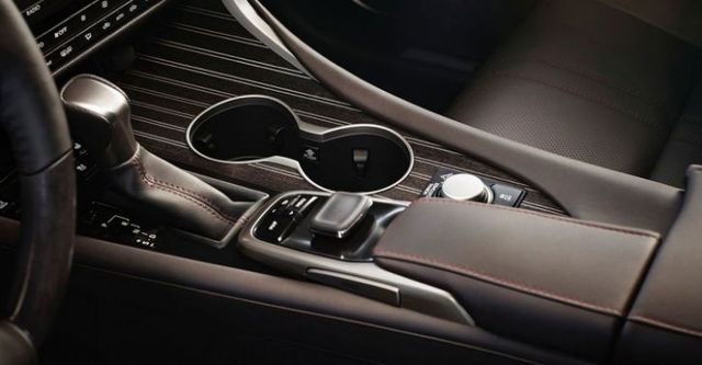 2017 Lexus RX 450h旗艦版  第7張相片