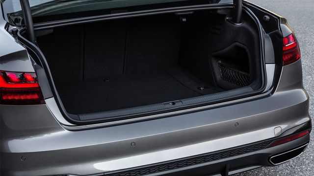 2022 Audi A4 Sedan 40 TFSI享馭版  第10張相片