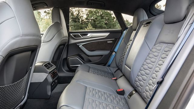 2022 Audi A7 Sportback RS7  第9張相片