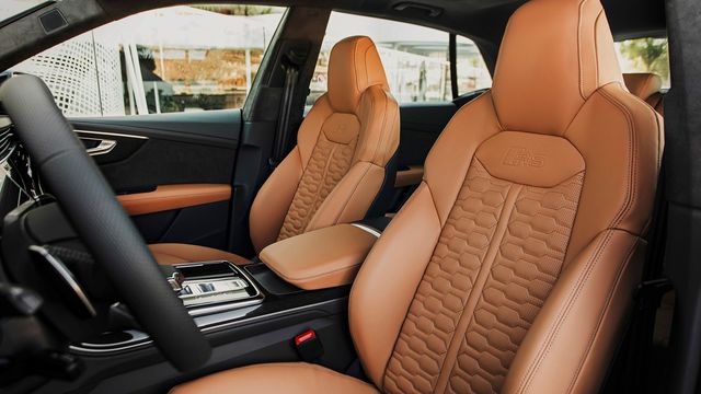 2022 Audi Q8 RSQ8  第8張相片