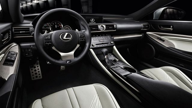 2022 Lexus RC F  第6張相片