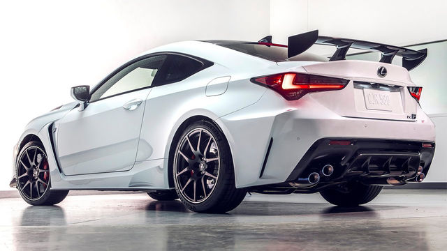 2022 Lexus RC F Track Edition  第2張相片