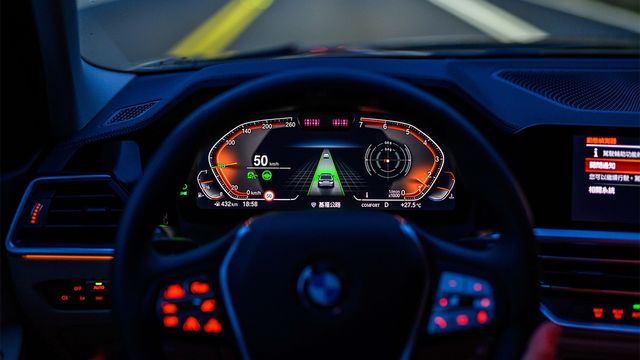 2022 BMW 3-Series Sedan 318i Luxury白金極智版  第6張相片