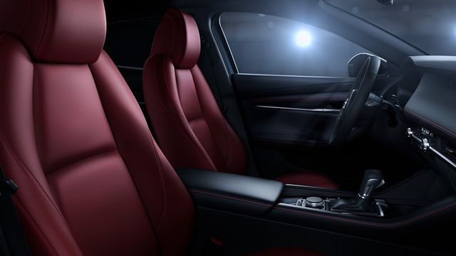 2022 Mazda 3 5D 20S Carbon Edition  第6張相片