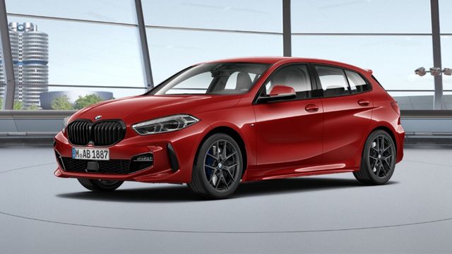 2022 BMW 1-Series 120i Edition M  第9張相片