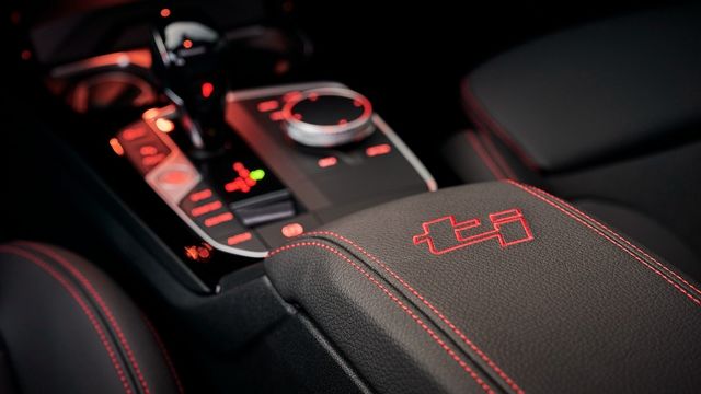 2022 BMW 1-Series 120ti  第7張相片
