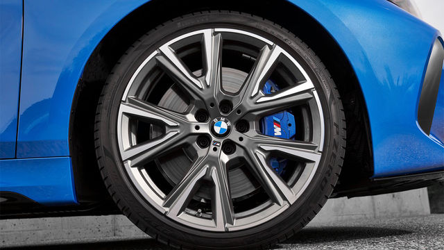 2022 BMW 1-Series M135i xDrive  第4張相片
