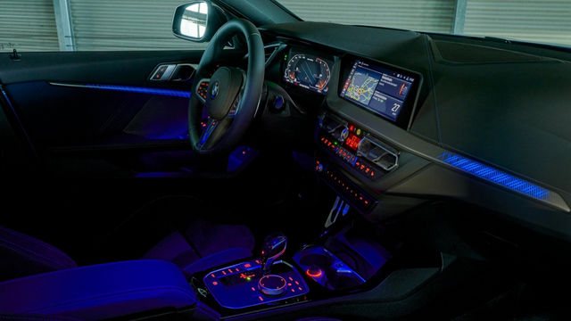 2022 BMW 1-Series M135i xDrive  第8張相片
