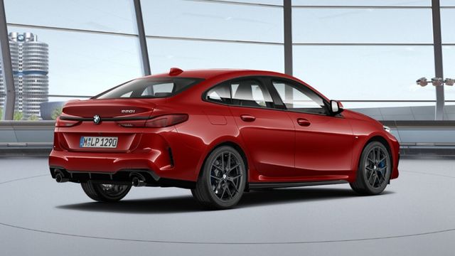 2022 BMW 2-Series Gran Coupe 220i Edition M  第9張相片