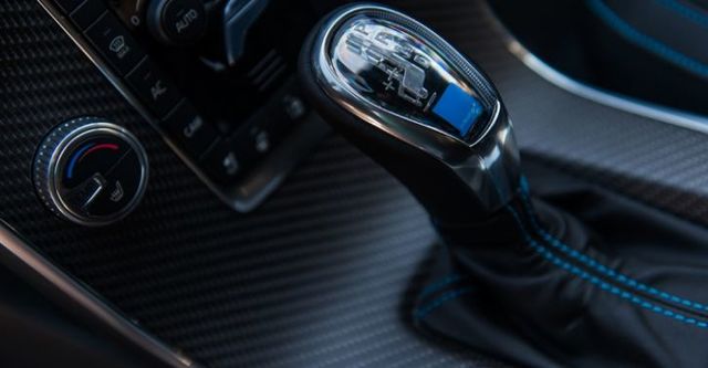 2017 Volvo V60 Polestar  第9張相片