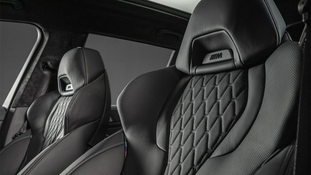 2022 BMW X7 xDrive40i Dark Kinght曜黑版  第2張相片