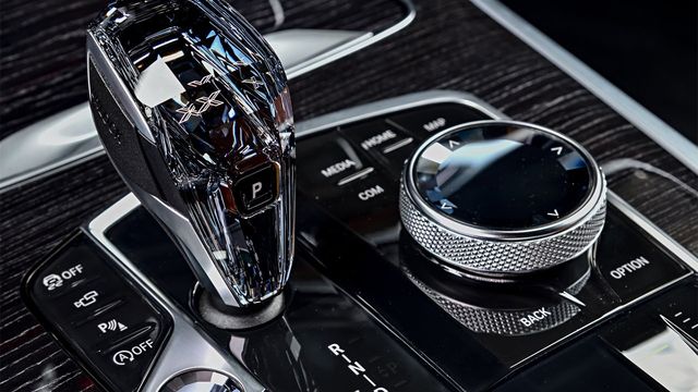 2022 BMW X7 xDrive40i Dark Kinght曜黑版  第3張相片