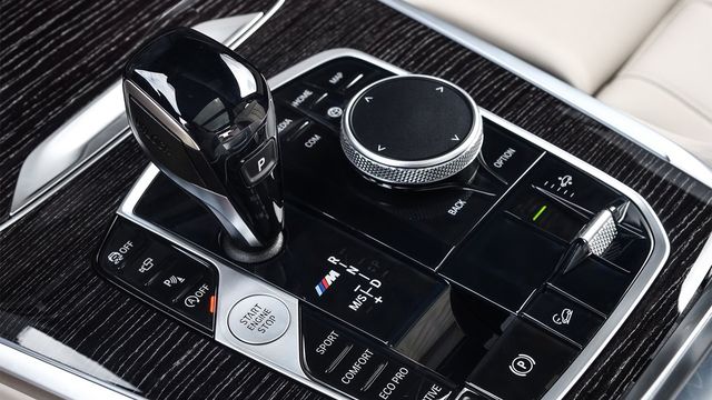 2022 BMW X7 M50i  第7張相片