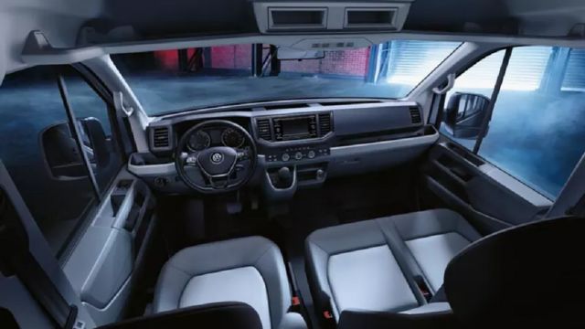 2021 Volkswagen Crafter 中軸平頂九座客車  第10張相片