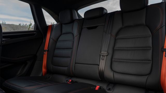 2022 Porsche Macan 2.0T  第8張相片