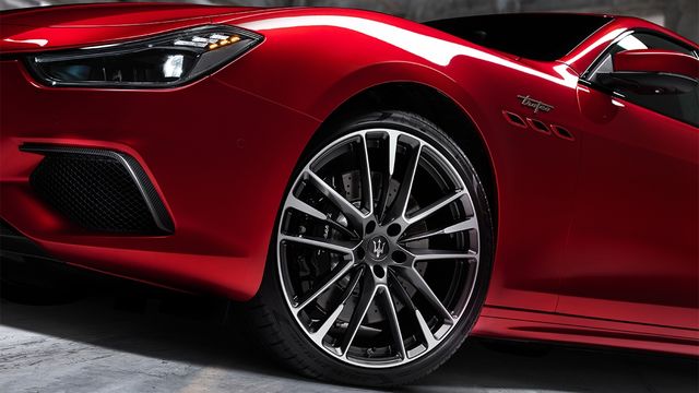 2022 Maserati Ghibli Trofeo  第6張相片