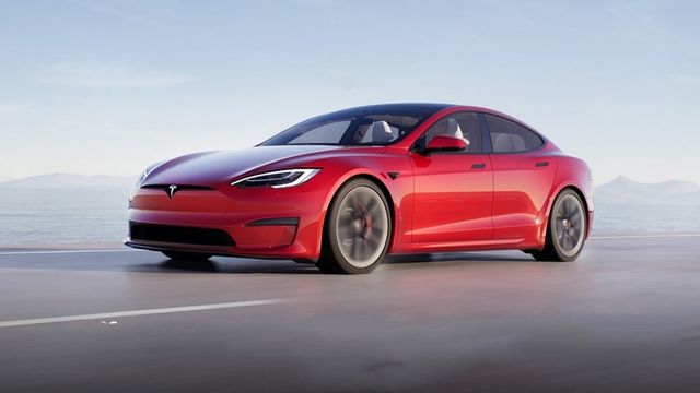 2022 Tesla Model S Plaid  第7張相片