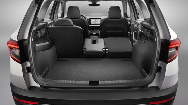 2022 Skoda Karoq 1.5 TSI玉山黑熊版  第4張相片