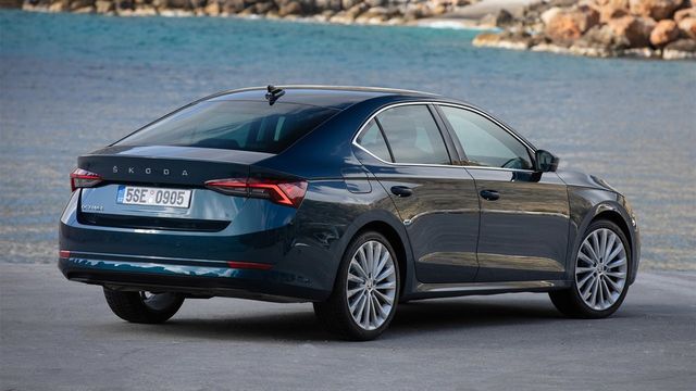 2022 Skoda Octavia 1.0 TSI e-TEC  第10張相片