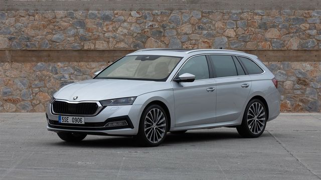 2022 Skoda Octavia Combi 1.0 TSI e-TEC  第1張相片