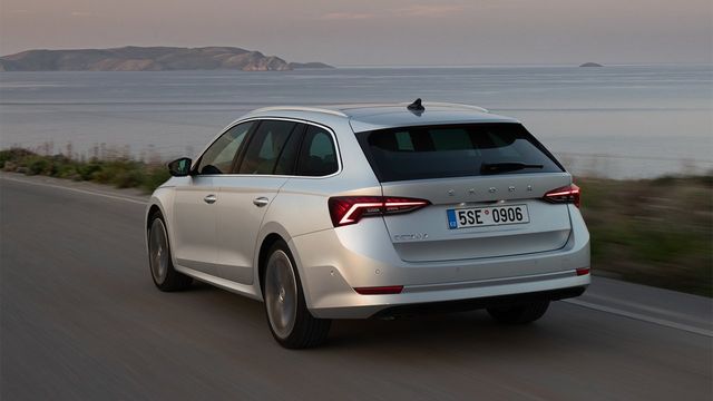 2022 Skoda Octavia Combi 1.0 TSI e-TEC  第2張相片
