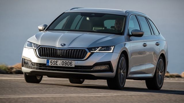 2022 Skoda Octavia Combi 1.5 TSI e-TEC  第1張相片