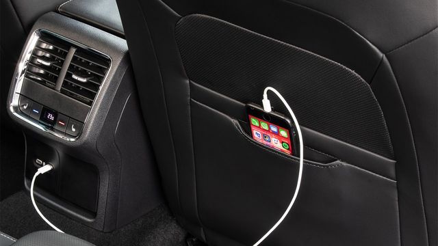 2022 Skoda Octavia Combi 2.0 TSI 4x4  第8張相片