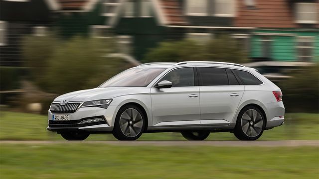 2022 Skoda Superb Combi 1.5 TSI菁英版  第6張相片