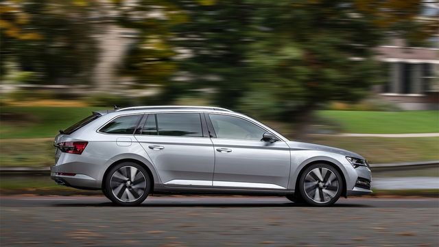 2022 Skoda Superb Combi 1.5 TSI菁英版  第8張相片