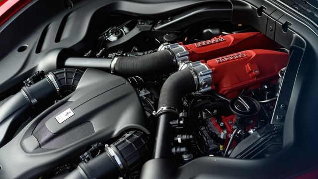 2022 Ferrari Roma V8  第10張相片