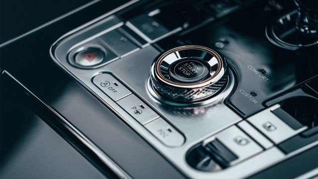 2022 Bentley Flying Spur 4.0 V8  第7張相片