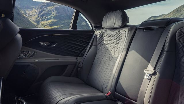 2022 Bentley Flying Spur 4.0 V8  第9張相片