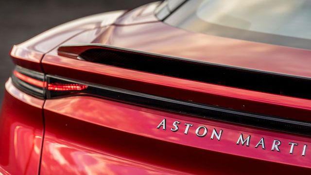 2022 Aston Martin DBS Superleggera 5.2 V12  第6張相片