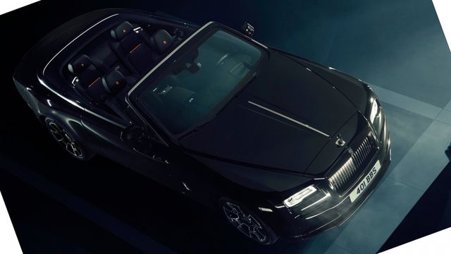 2022 Rolls-Royce Dawn 6.6 V12 Black Badge  第3張相片
