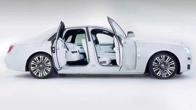 2022 Rolls-Royce Ghost 6.75 V12 SWB  第6張相片