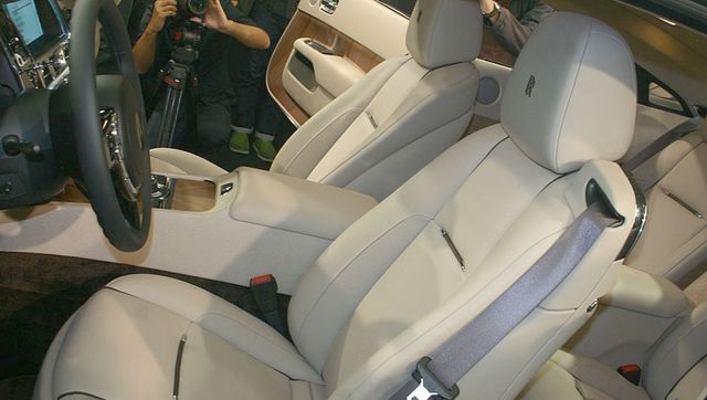 2022 Rolls-Royce Wraith 6.6 V12  第10張相片