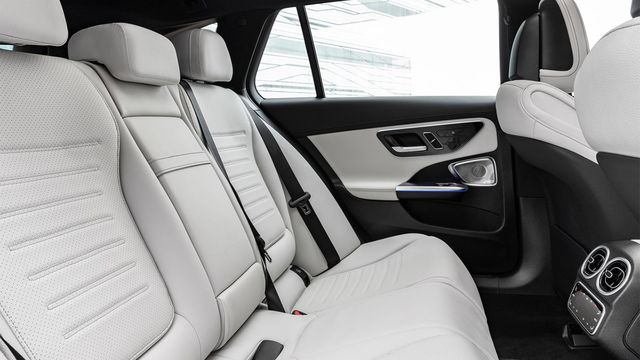 2022 M-Benz C-Class Estate C200 Avantgarde  第5張相片