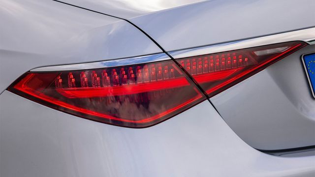 2022 M-Benz S-Class S350d L  第5張相片