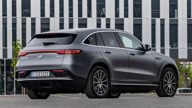 2022 M-Benz EQC 400 4MATIC運動版  第2張相片