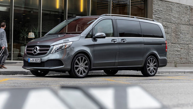2022 M-Benz V-Class V300d Avantgarde  第1張相片