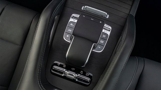 2022 M-Benz GLS 450 4MATIC  第6張相片