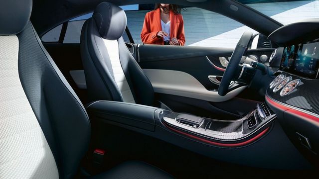 2022 M-Benz E-Class Coupe E200  第2張相片
