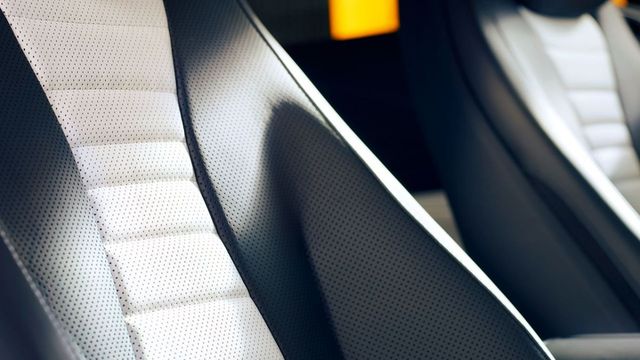 2022 M-Benz E-Class Coupe E200  第3張相片
