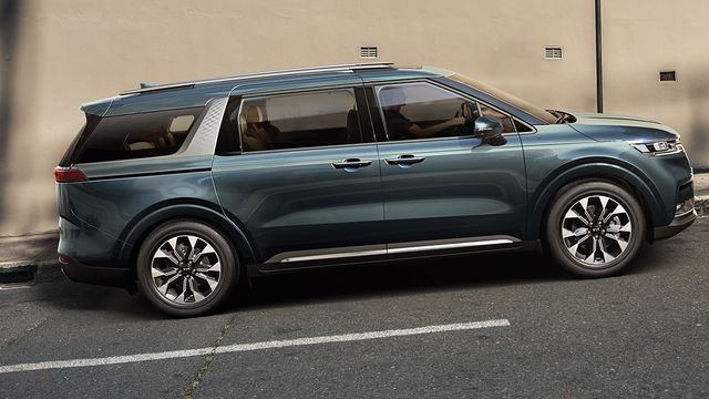 2022 Kia Carnival 經典7人座  第2張相片
