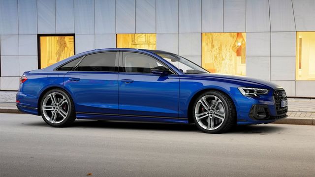 2022 Audi A8 S8  第3張相片