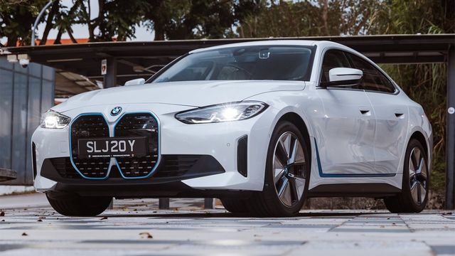 2022 BMW i4 eDrive40  第1張相片