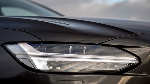 2022 Volvo S90 B4 Momentum  第5張相片