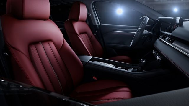 2022 Mazda 6 Wagon 黑艷版  第1張相片